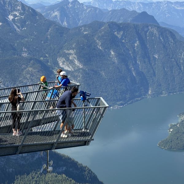 Dachstein Krippenstein a Hallstatti-tó mellett, Ausztriában 