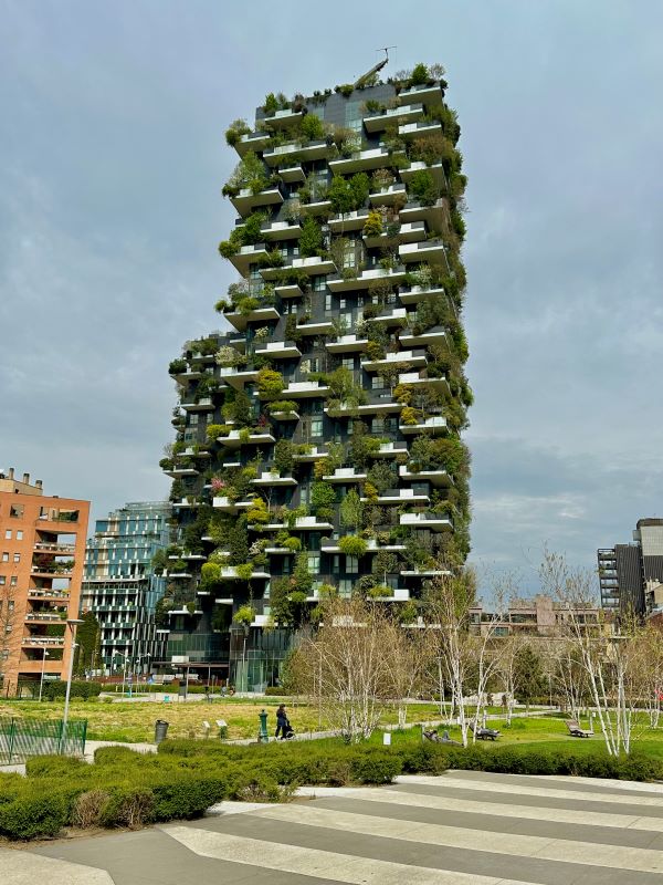 Bosco Verticale, Milánó, Olaszország