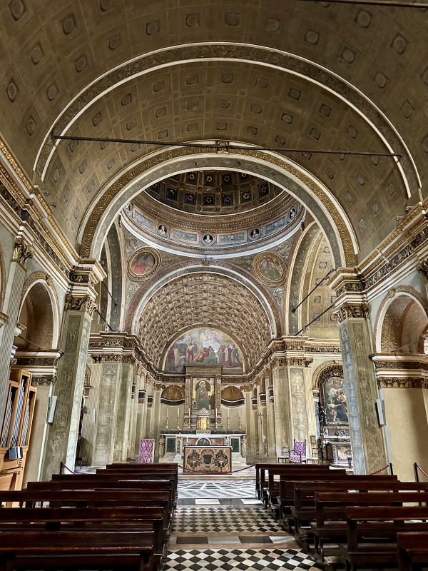 Santa Maria presso San Satiro templom megtévesztő tér hatású festéssel, Milánó, Olaszország